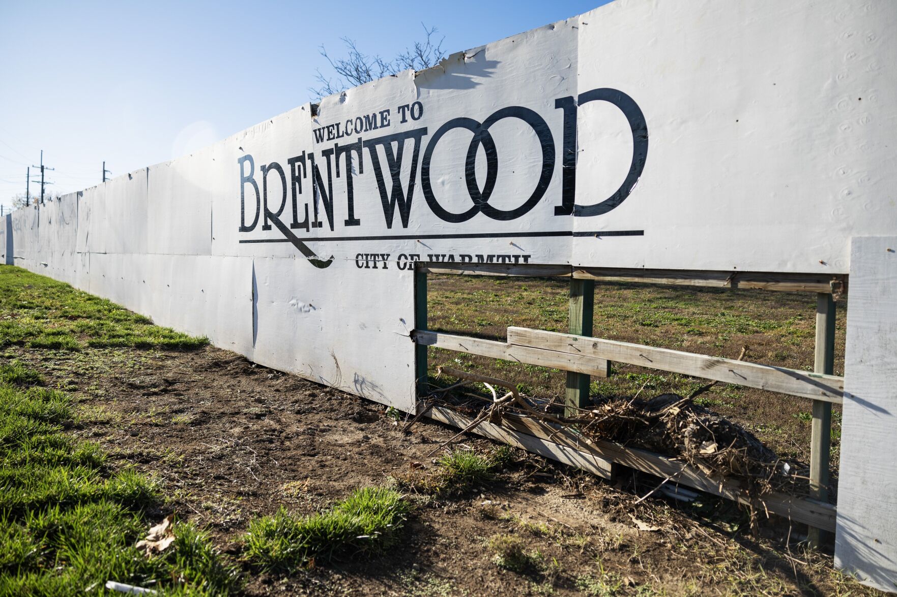 Flood mitigation along Deer Creek